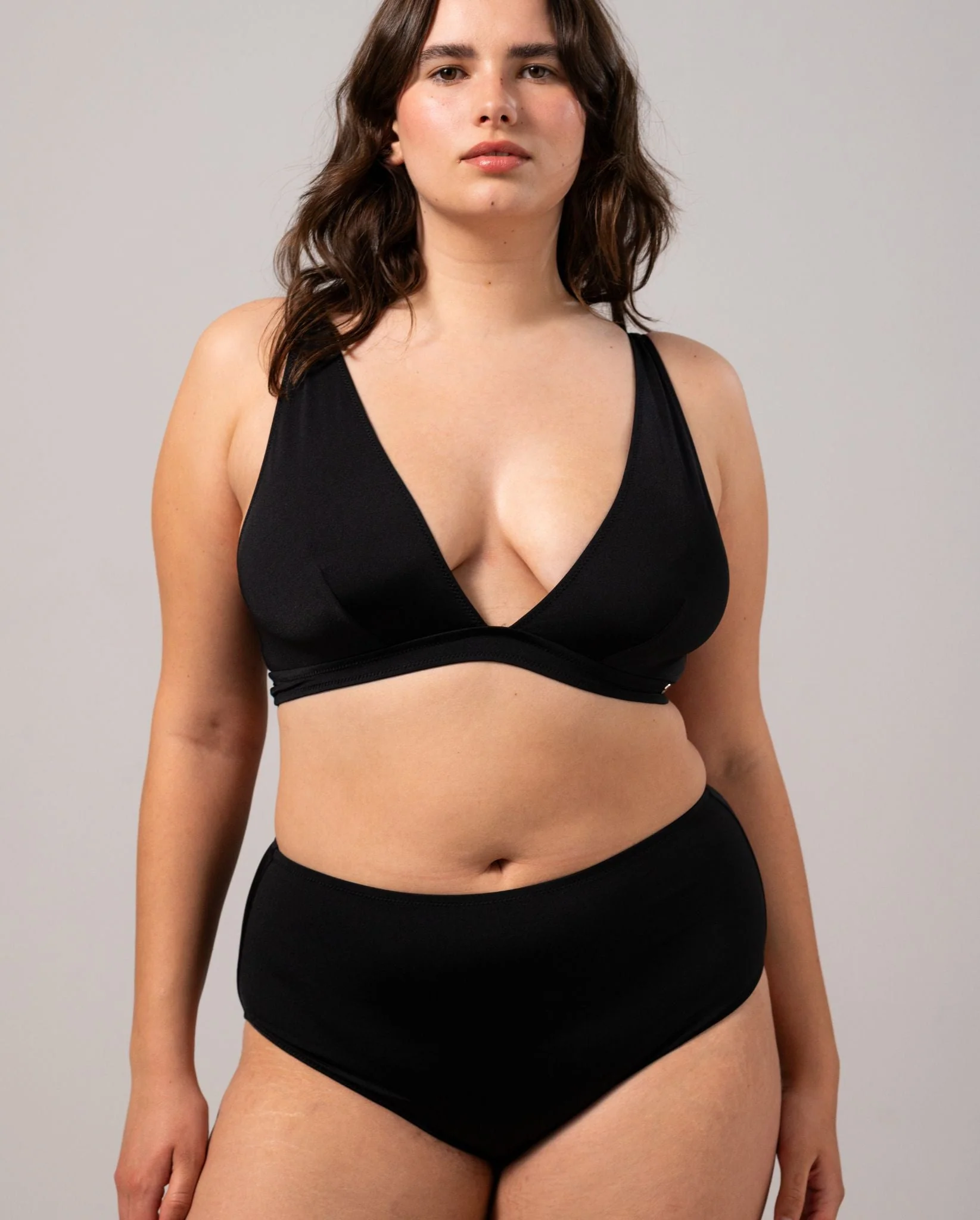 Highwaist Bikini Briefs Black - Image 13