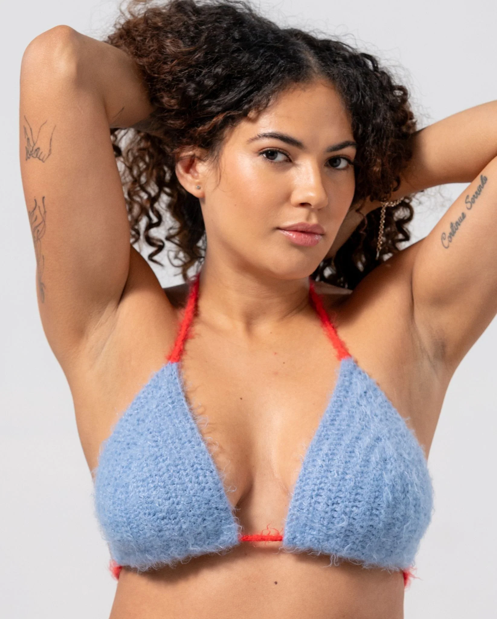 Knitted Triangle Bralette Light Blue/Fiery Red - Image 4