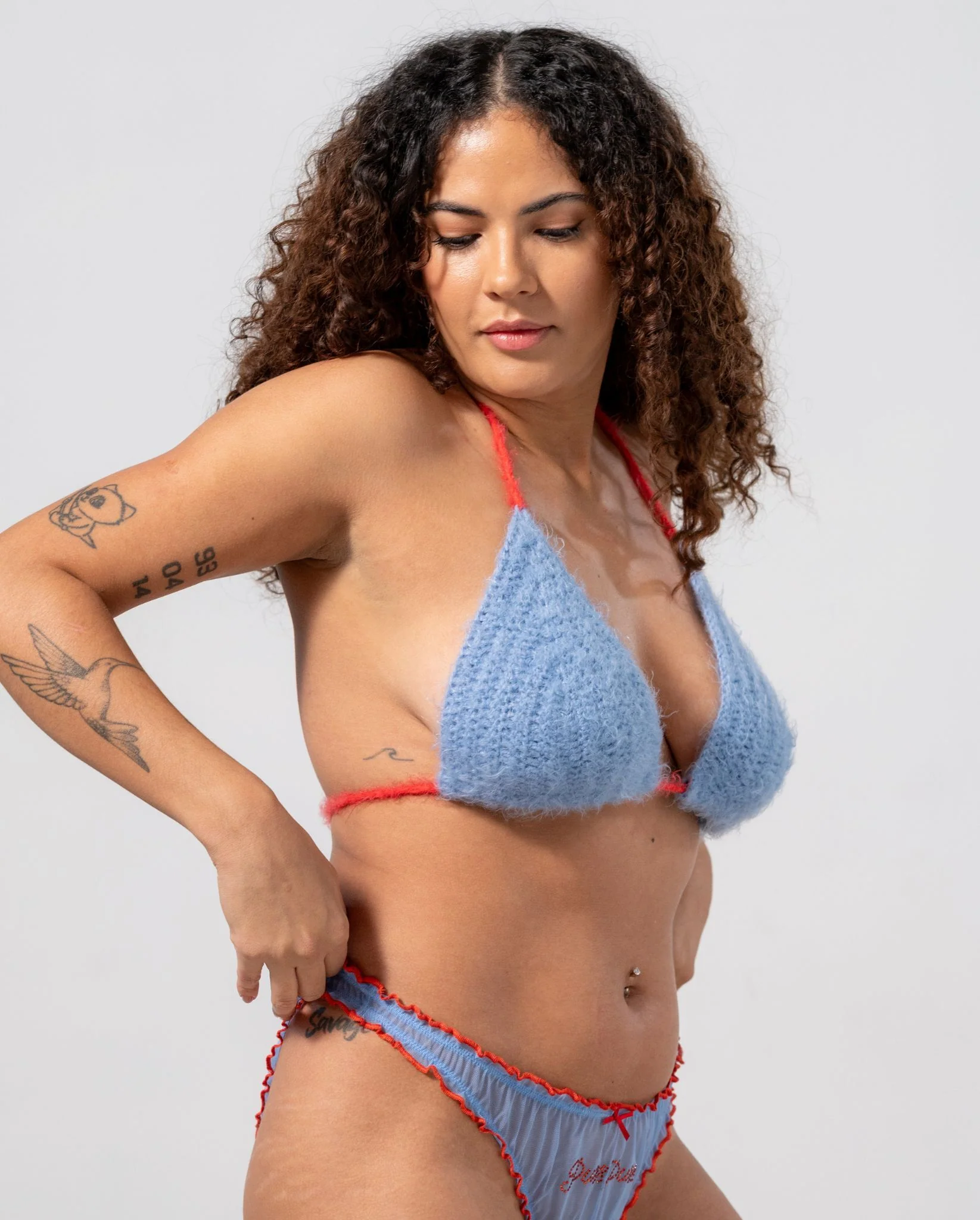 Knitted Triangle Bralette Light Blue/Fiery Red - Image 5