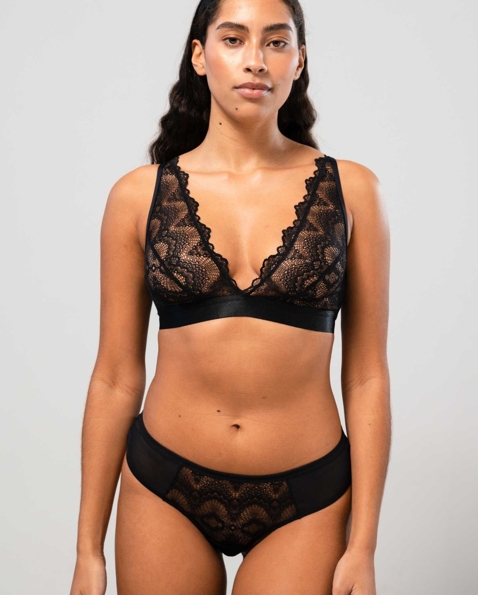 Lace Cheeky Black - Image 8