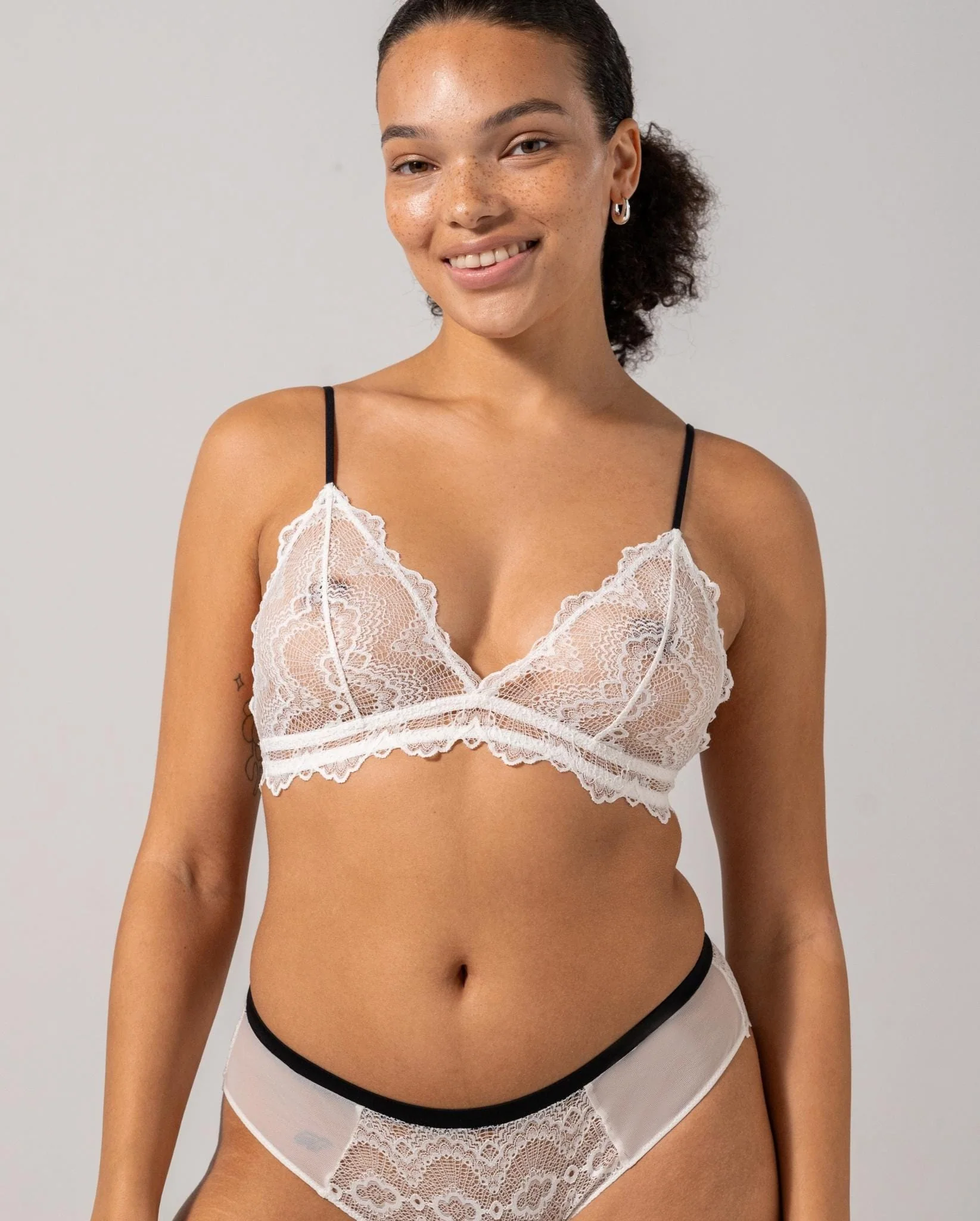 Lace Triangle Bralette White/Black - Image 3