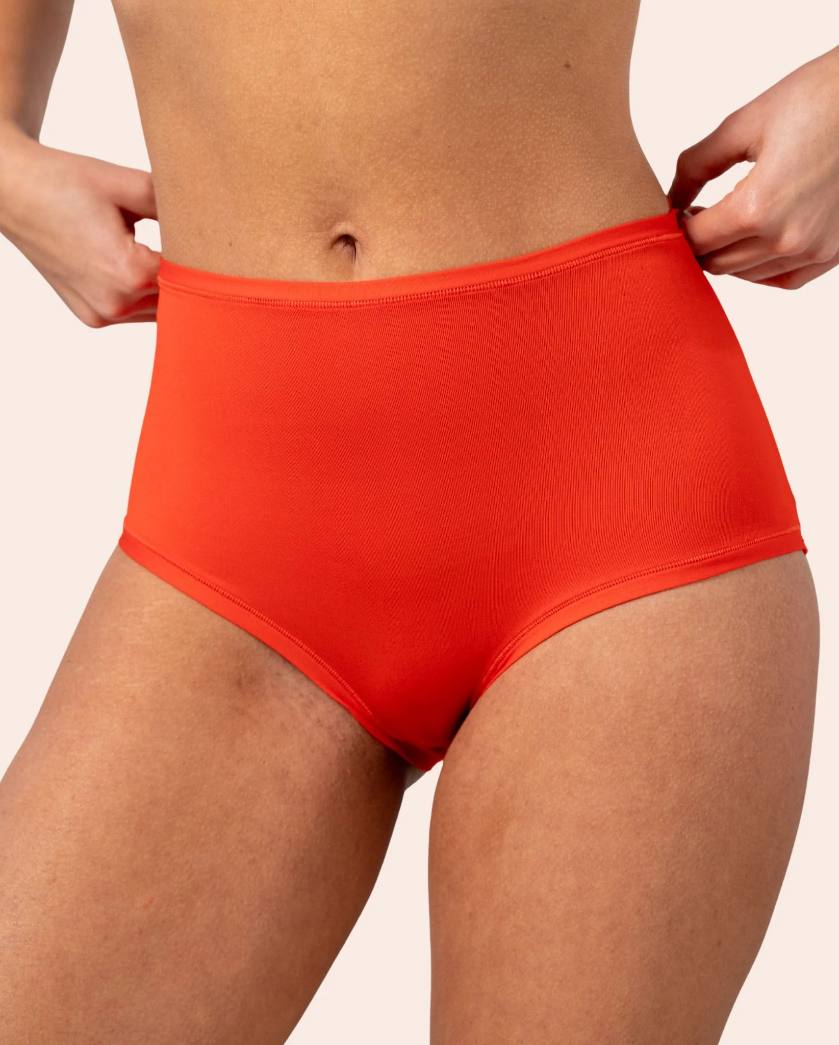 Micro Highwaist Maxi Briefs Fiery Red - Image 3