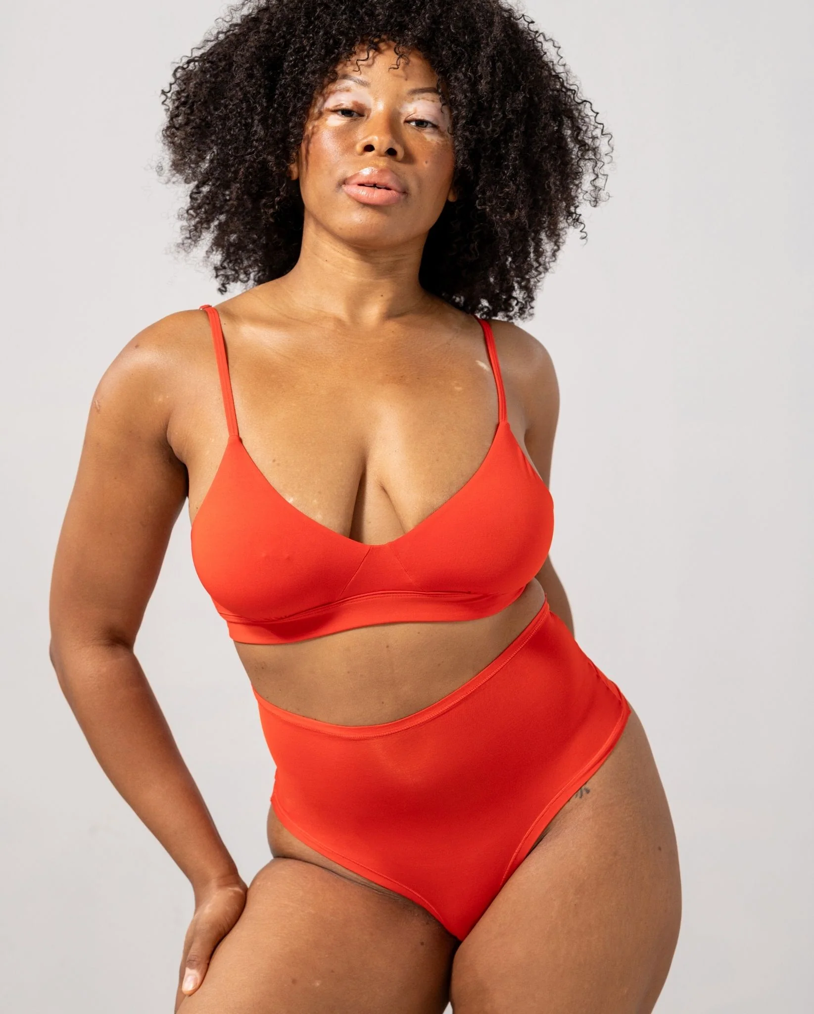 Micro Highwaist Thong Fiery Red - Image 5