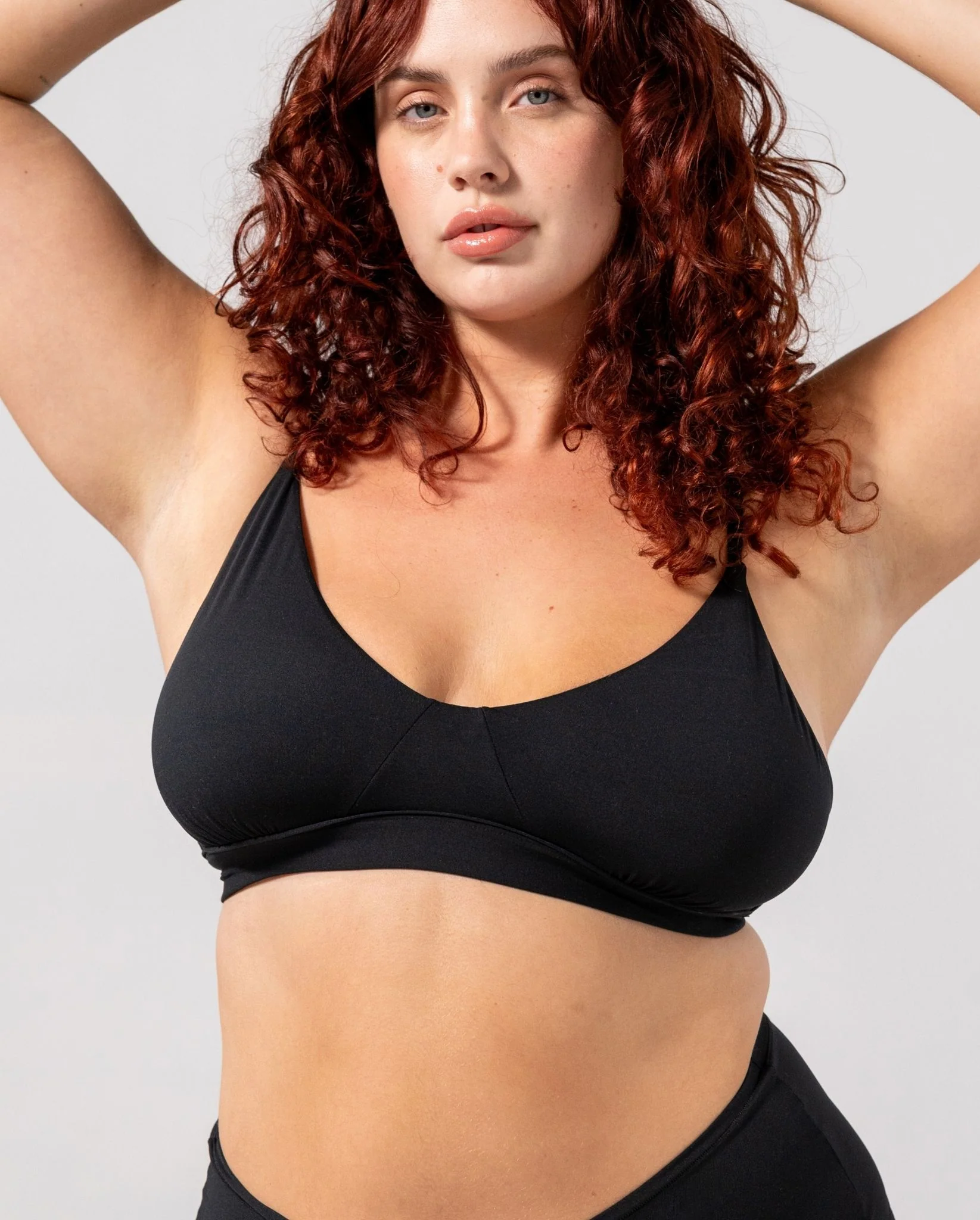 Micro Scoop Bra Black - Image 9