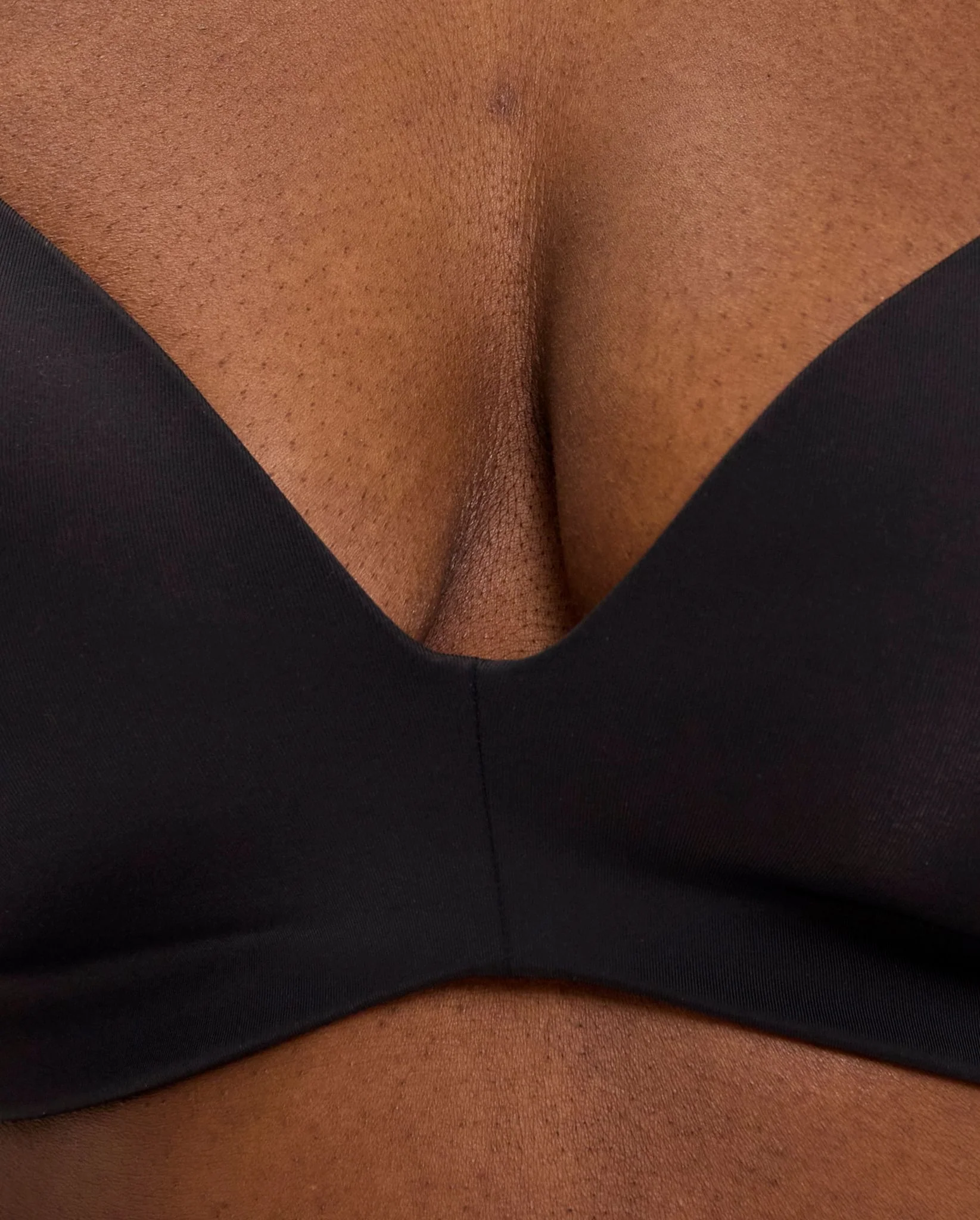 T-shirt+ Bra Black - Image 4